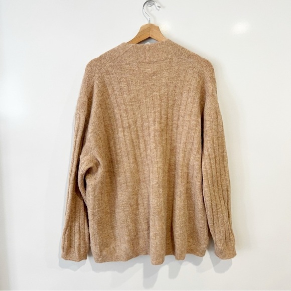 TACH CLOTHING Amira Knit Soft Wool Oversized Cardigan - Picture 7 of 13